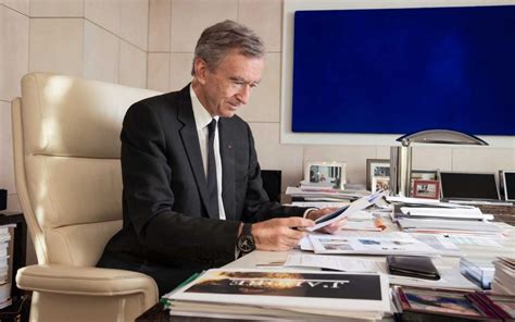 bernard arnault office decor.